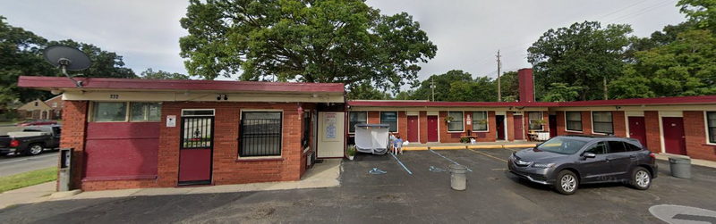 8-Wood Motel - From Website (newer photo)